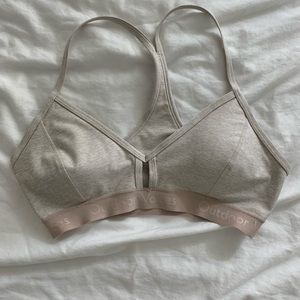 Outdoor Voices oatmeal steeplechase bra size small